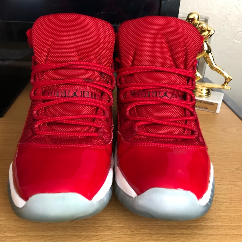 Win like 96 jordan 11’s